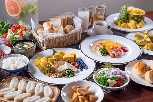朝食 / Breakfast